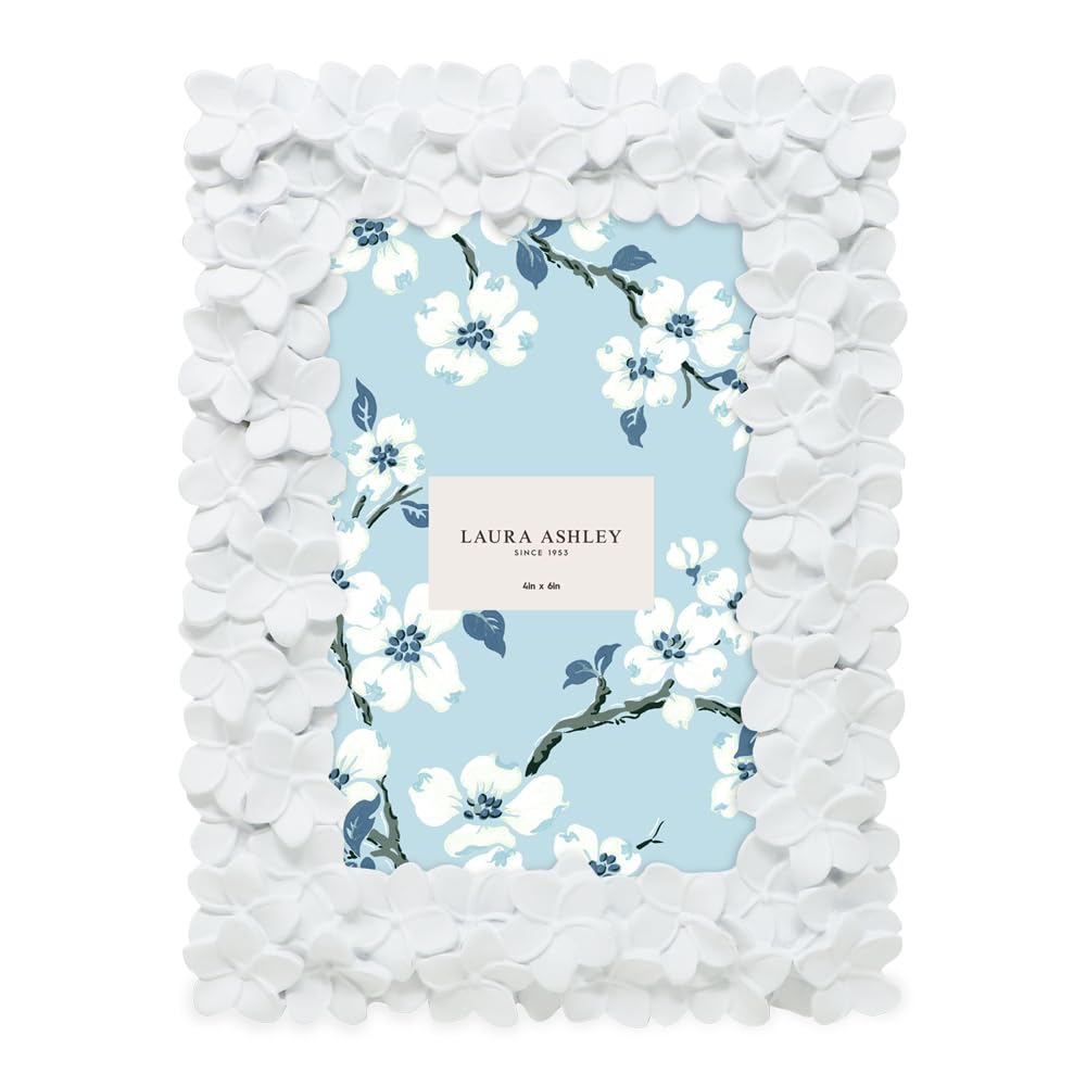 Amazon.com - Laura Ashley 4x6 White Flower Textured Hand-Crafted